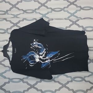 Short sleeve shirt with embellishments size 2X